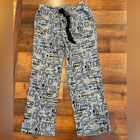 Other - Adult Lunch Box Friends TV Show Pajamas Size Small Men’s Women’s Pockets Lounge